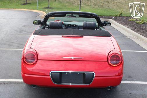 2002 Ford Thunderbird Base