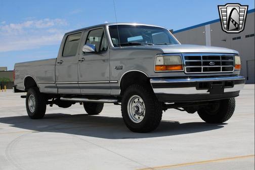 1996 Ford F-350 XL Crew Cab