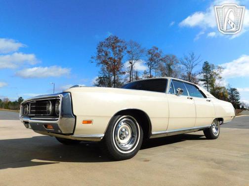 1969 Chrysler New Yorker 