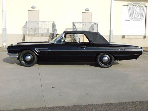 1965 Ford Thunderbird Base