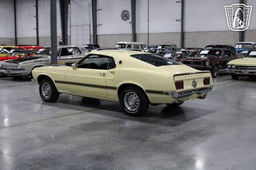 1969 Ford Mustang Base