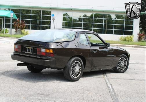 1982 Porsche 924 