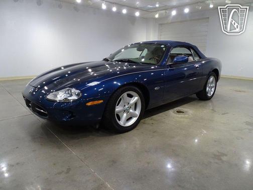 1998 Jaguar XK8 