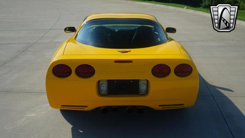 2001 Chevrolet Corvette Base