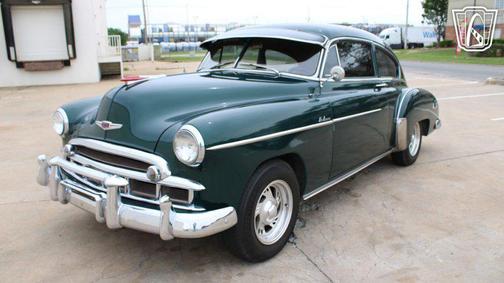 GREEN 1949 Chevrolet Fleetline