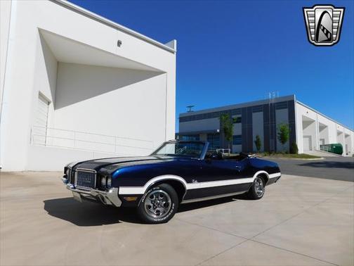 1972 Oldsmobile Cutlass Supreme Base