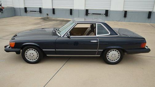 1984 Mercedes-Benz 380SL 