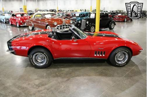 1969 Chevrolet Corvette Base