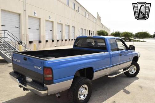1998 Dodge Ram 2500 Base