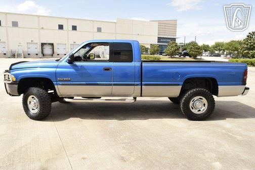 1998 Dodge Ram 2500 Base