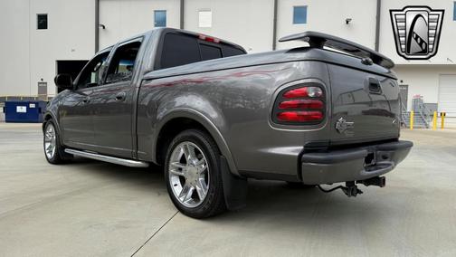 2002 Ford F-150 Harley-Davidson Crew Cab