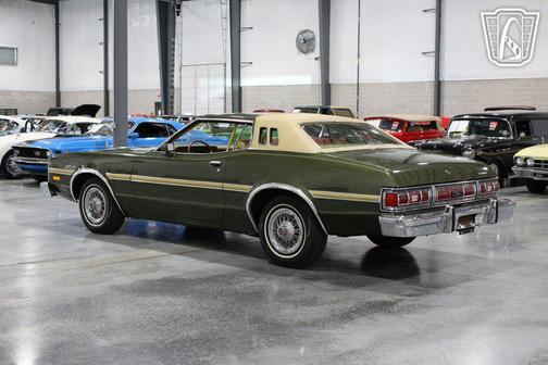 1976 Ford Torino 