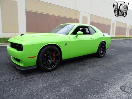 2015 Dodge Challenger SRT