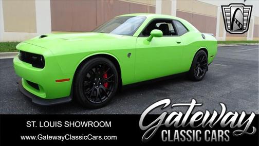 2015 Dodge Challenger SRT