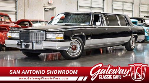 1992 Cadillac Brougham Standard