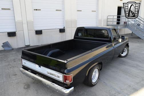 1985 Chevrolet Pickup Truck Base
