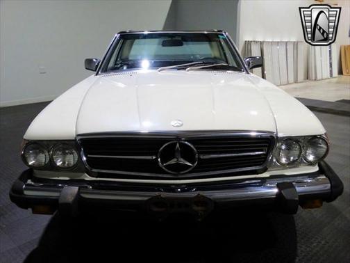 1984 Mercedes-Benz 380SL