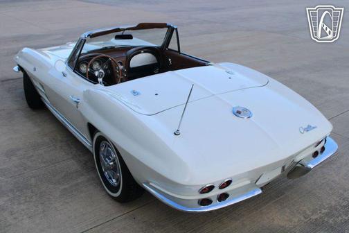 1963 Chevrolet Corvette Base