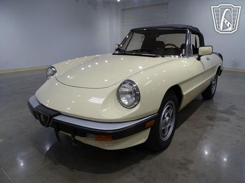 1984 Alfa Romeo Spider Convertible