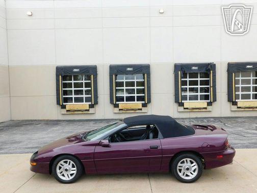 1996 Chevrolet Camaro Base