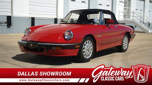 1986 Alfa Romeo Spider 