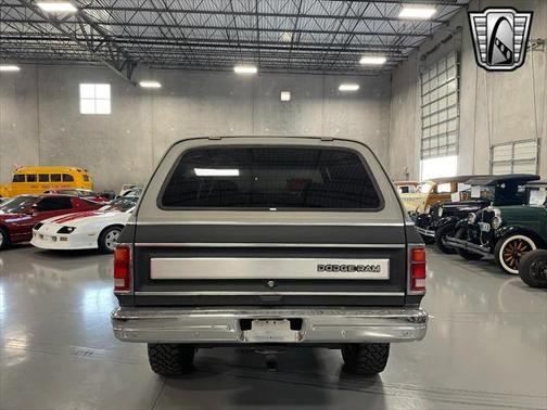 1986 Dodge Charger Base
