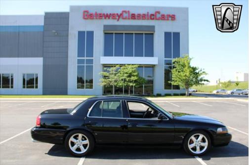 2003 Mercury Marauder