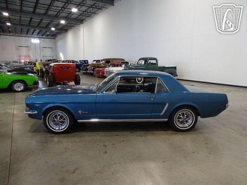 1965 Ford Mustang Base