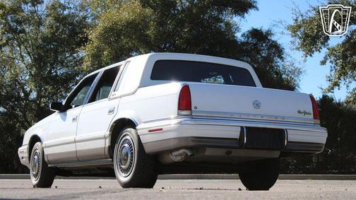 1993 Chrysler New Yorker 