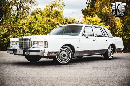 1985 Lincoln Town Car