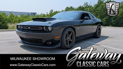 2016 Dodge Challenger R/T Scat Pack