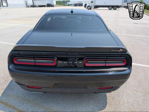 2016 Dodge Challenger R/T Scat Pack