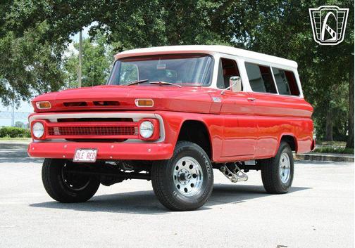 1965 Chevrolet Suburban Base