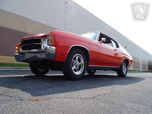 Orange 1971 Chevrolet Chevelle