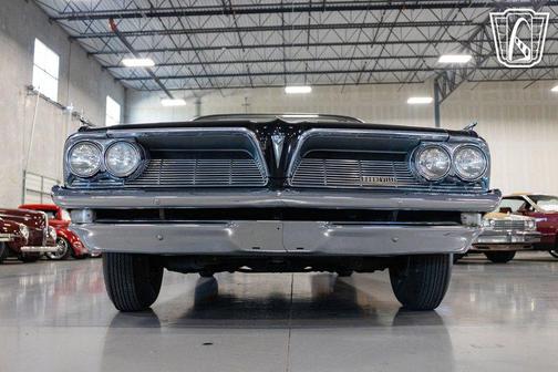 1961 Pontiac Bonneville 