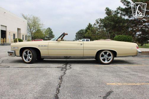 Yellow 1975 Buick LeSabre