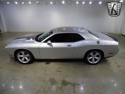 2009 Dodge Challenger SRT-8