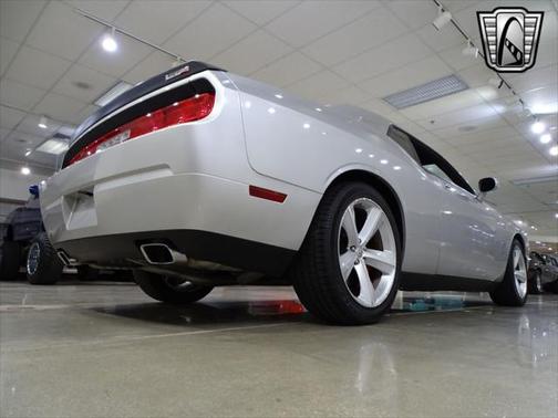2009 Dodge Challenger SRT-8
