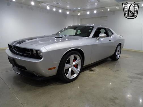 2009 Dodge Challenger SRT-8