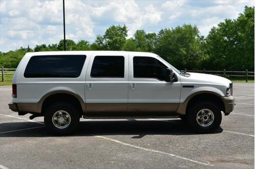 2005 Ford Excursion Eddie Bauer