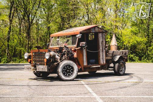 1984 GMC Pickup Truck Base