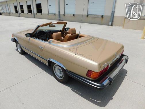 1984 Mercedes-Benz 380SL 