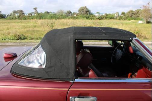 1987 Mercedes-Benz 560SL