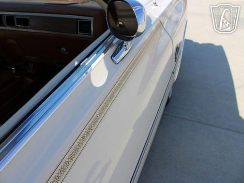 1976 Chrysler Cordoba 