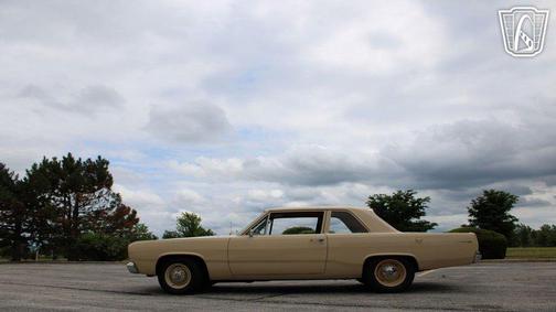 1967 Plymouth Valiant 