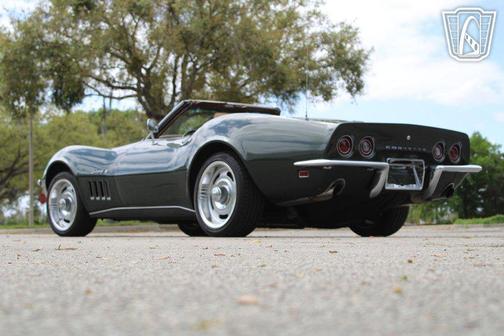 1969 Chevrolet Corvette Base