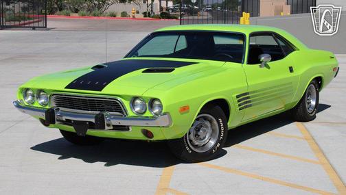 GREEN 1973 Dodge Challenger Base