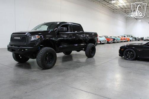 2014 Toyota Tundra SR5