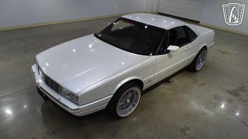 White Pearl 1991 Cadillac Allante