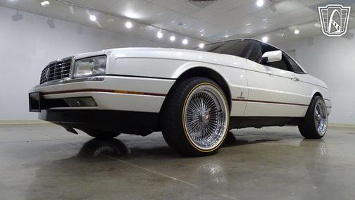 White Pearl 1991 Cadillac Allante